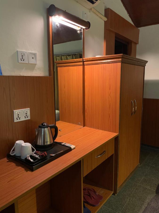 Bardiya Rhino Lodge Bardia Pvt Ltd מראה חיצוני תמונה