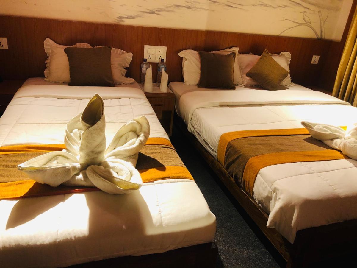 Bardiya Rhino Lodge Bardia Pvt Ltd מראה חיצוני תמונה